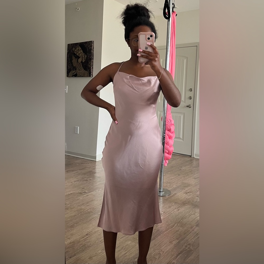Pink Express Dress - Picture 3 of 3